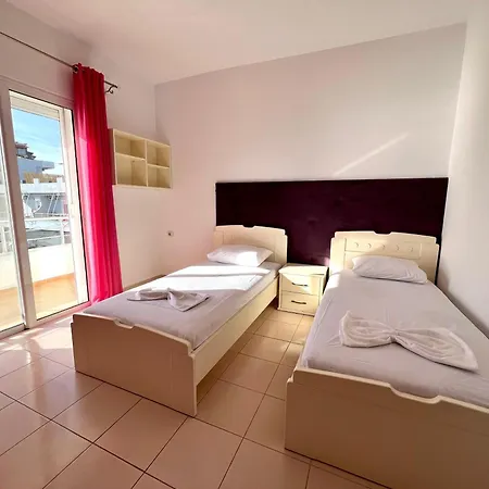 K&V Apartments Sarande Exterior photo