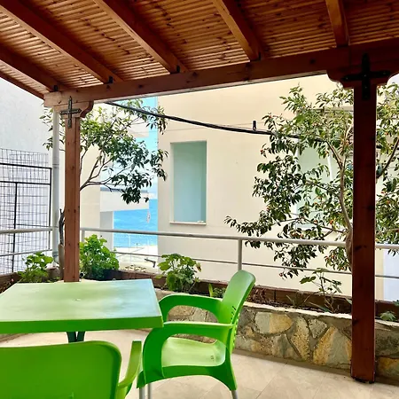 K&V Apartments Sarande Exterior photo