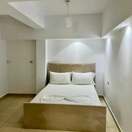 K&V Apartments Sarande Exterior photo