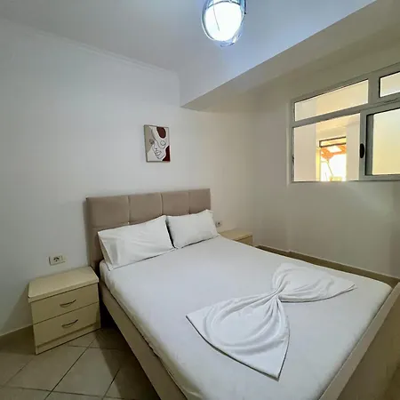 K&V Apartments Sarande Exterior photo